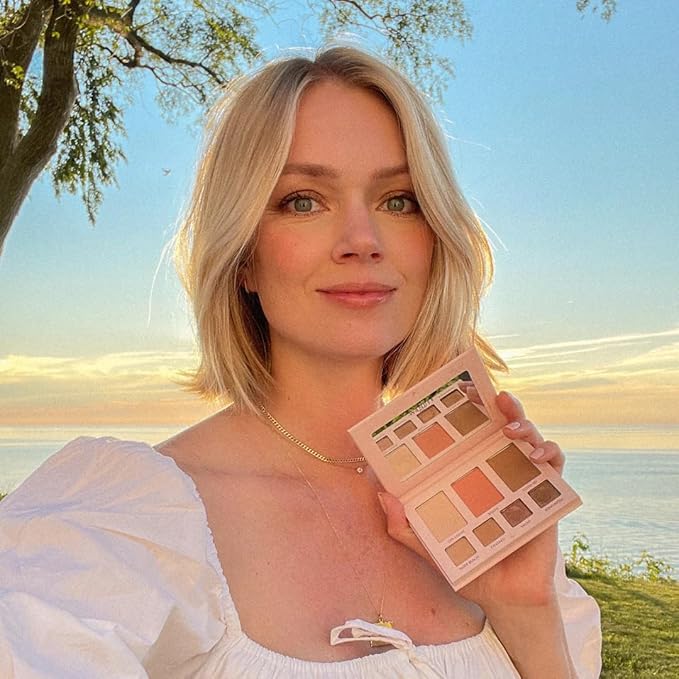 Wander Beauty Getaway Eye & Face Palette -